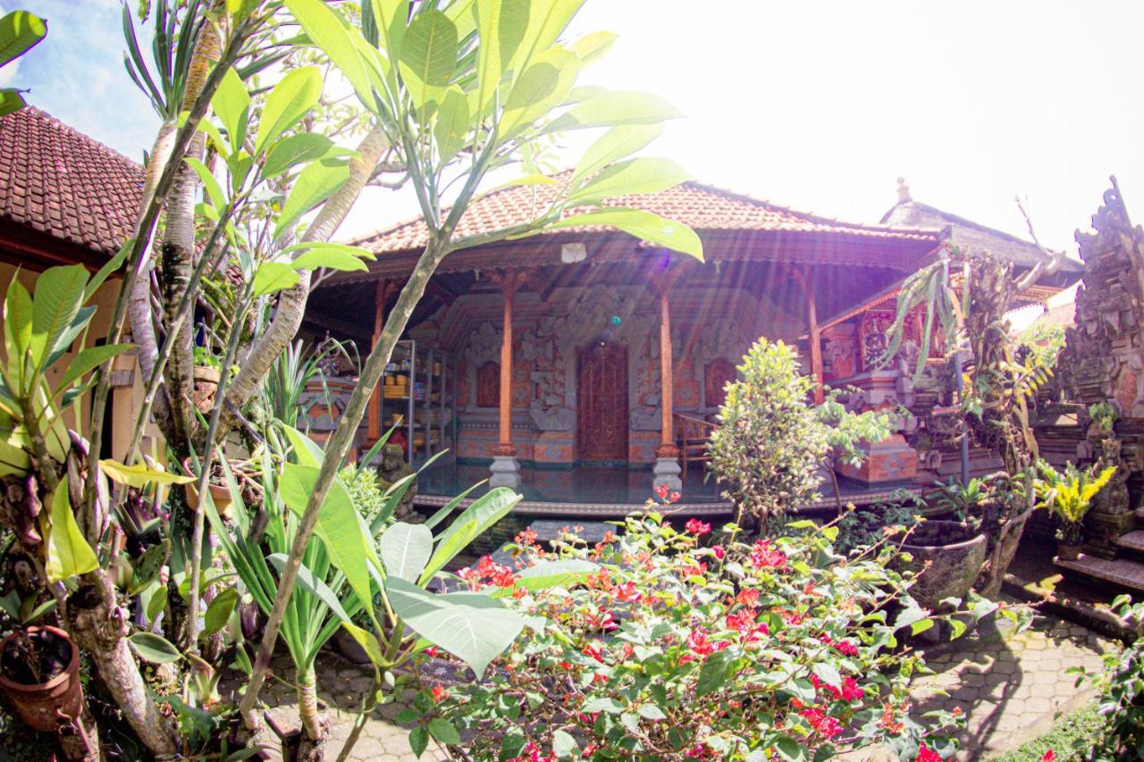 Rayshiva Homestay 우붓 외부 사진